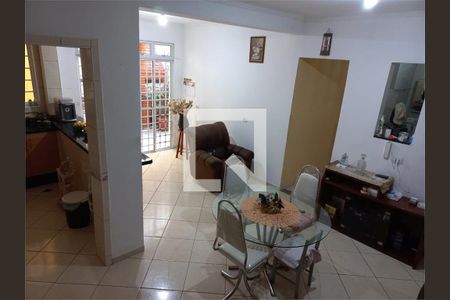 Casa à venda com 3 quartos, 178m² em Centro, Osasco