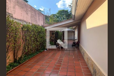 Casa à venda com 3 quartos, 270m² em Jardim Santa Helena, São Paulo