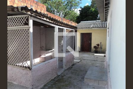 Casa à venda com 3 quartos, 650m² em Km 18, Osasco