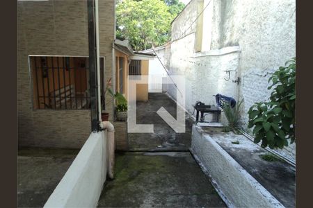 Casa à venda com 3 quartos, 650m² em Km 18, Osasco