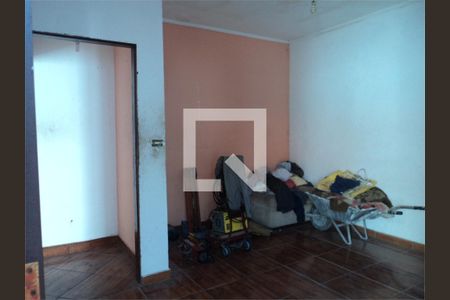 Casa à venda com 3 quartos, 650m² em Km 18, Osasco