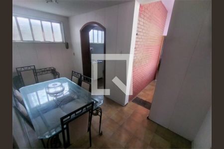 Casa à venda com 3 quartos, 113m² em Riachuelo, Rio de Janeiro