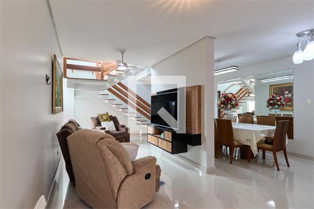 Casa à venda com 4 quartos, 260m² em Campo Grande, São Paulo