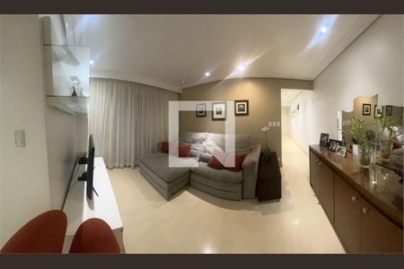 Apartamento à venda com 3 quartos, 89m² em Vila Paiva, São Paulo