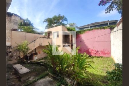 Casa à venda com 3 quartos, 393m² em Santo Amaro, São Paulo