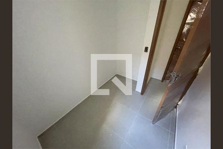 Apartamento à venda com 2 quartos, 35m² em Vila Constança, São Paulo