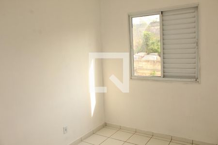 Quarto de apartamento para alugar com 2 quartos, 48m² em Jardim Helena, Cotia