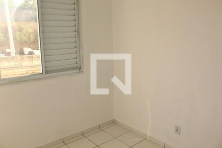 Quarto de apartamento para alugar com 2 quartos, 48m² em Jardim Helena, Cotia