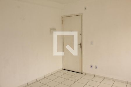 Sala de apartamento para alugar com 2 quartos, 48m² em Jardim Helena, Cotia