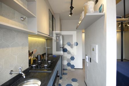 Cozinha de kitnet/studio à venda com 1 quarto, 27m² em Vila Dom Pedro I, São Paulo