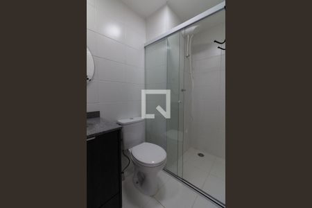 Banheiro de apartamento para alugar com 1 quarto, 24m² em Butantã, São Paulo