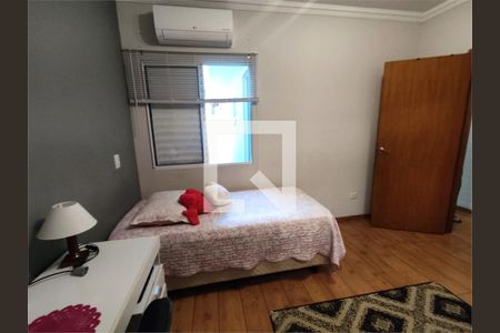 Casa à venda com 3 quartos, 178m² em Parada Inglesa, São Paulo