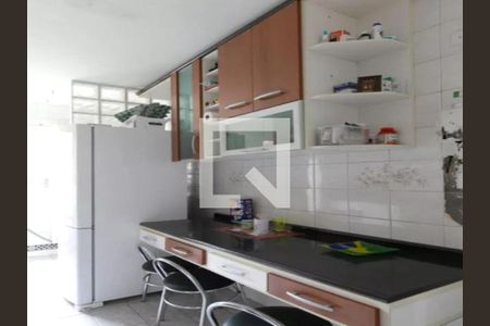 Apartamento à venda com 2 quartos, 52m² em Vila Regina, São Paulo