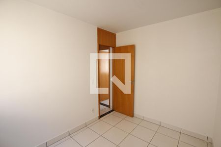 Quarto 2 de apartamento para alugar com 2 quartos, 44m² em Moinho dos Ventos, Goiânia