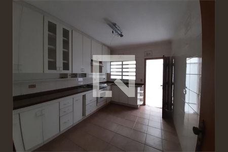 Casa à venda com 3 quartos, 166m² em Jardim Bonfiglioli, São Paulo