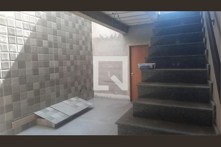 Casa à venda com 3 quartos, 205m² em Utinga, Santo André