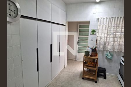 Casa à venda com 3 quartos, 97m² em Vila Ester (Zona Norte), São Paulo