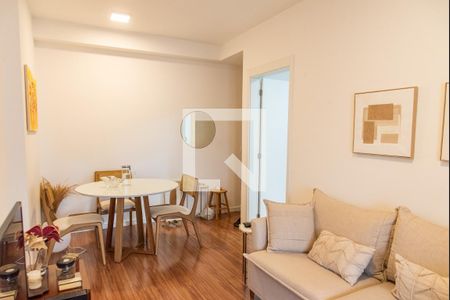 Sala de apartamento para alugar com 2 quartos, 70m² em Cambuci, São Paulo