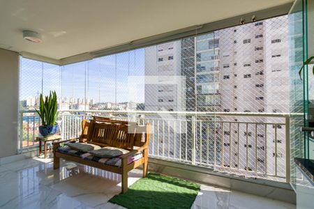 Varanda Sala de apartamento à venda com 3 quartos, 110m² em Jardim Vazani, São Paulo