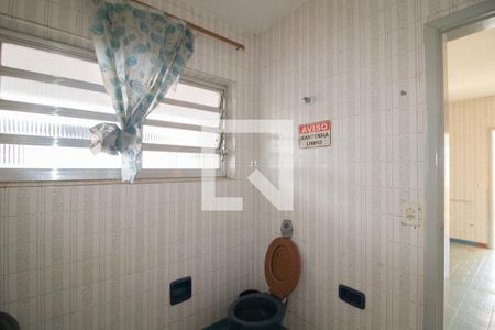 Banheiro de apartamento para alugar com 1 quarto, 35m² em Vila Guilherme, São Paulo