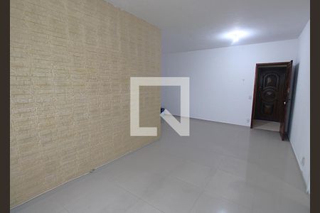 Sala de apartamento para alugar com 2 quartos, 55m² em Cascadura, Rio de Janeiro