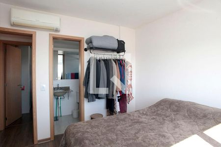 Quarto 1 Suíte de apartamento à venda com 2 quartos, 72m² em Higienópolis, Porto Alegre