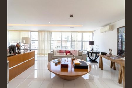 Apartamento à venda com 4 quartos, 339m² em Cerqueira César, São Paulo