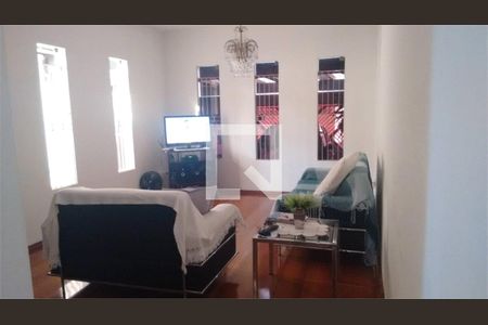 Casa à venda com 3 quartos, 200m² em Jaguaré, São Paulo