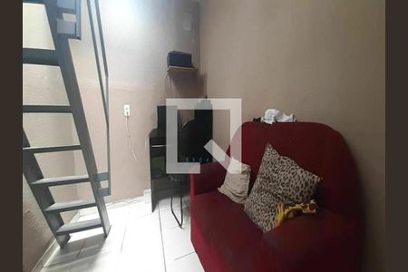 Casa à venda com 3 quartos, 130m² em Casa Grande, Diadema