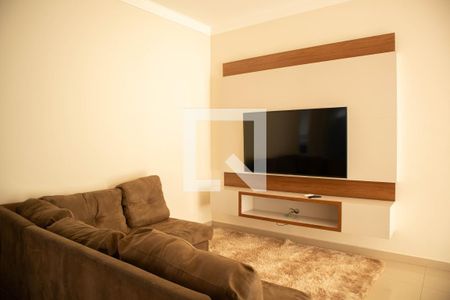 Sala de TV de casa de condomínio para alugar com 3 quartos, 210m² em Jardim Amanda I, Hortolândia