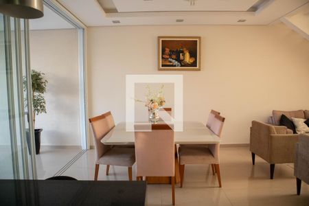 Sala de Jantar de casa de condomínio para alugar com 3 quartos, 210m² em Jardim Amanda I, Hortolândia