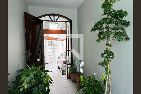 Casa à venda com 3 quartos, 151m² em Interlagos, São Paulo