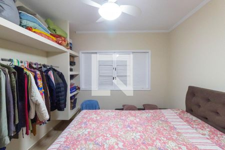 Quarto 1 de casa à venda com 3 quartos, 250m² em Vila Granada, São Paulo