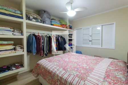 Quarto 1 de casa à venda com 3 quartos, 250m² em Vila Granada, São Paulo