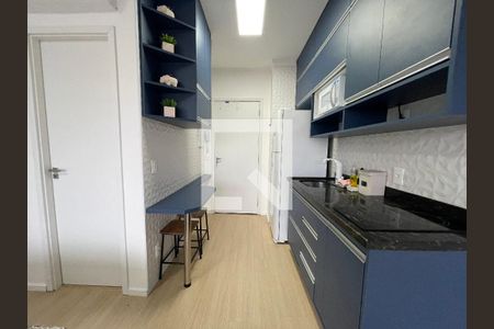 Cozinha de kitnet/studio para alugar com 1 quarto, 26m² em Butantã, São Paulo