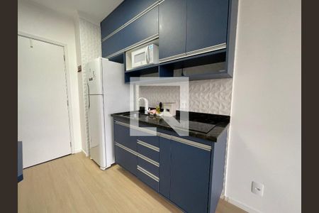 Cozinha de kitnet/studio para alugar com 1 quarto, 26m² em Butantã, São Paulo