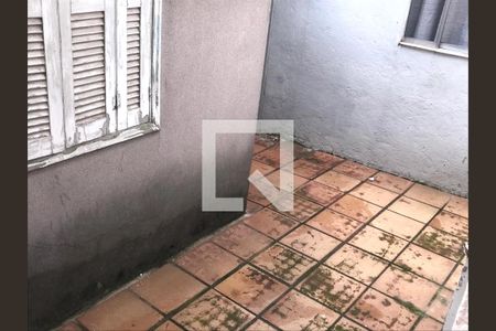 Casa à venda com 3 quartos, 240m² em Vila Camilópolis, Santo André