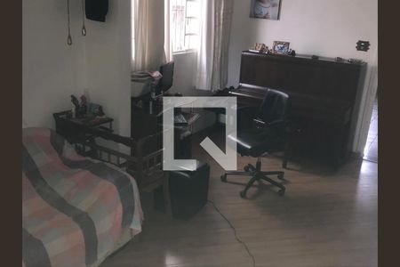 Casa à venda com 3 quartos, 240m² em Vila Camilópolis, Santo André