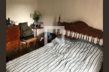 Casa à venda com 3 quartos, 240m² em Vila Camilópolis, Santo André