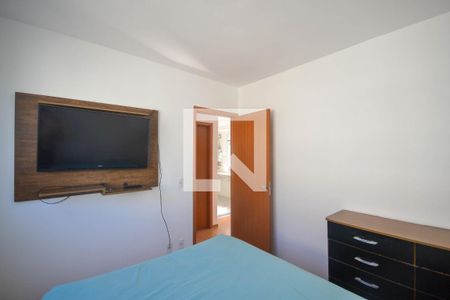 Quarto 1 de casa para alugar com 2 quartos, 40m² em Jardim Alvorada, Nova Iguaçu