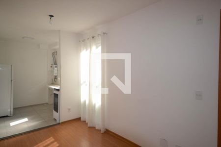 Sala de casa para alugar com 2 quartos, 40m² em Jardim Alvorada, Nova Iguaçu