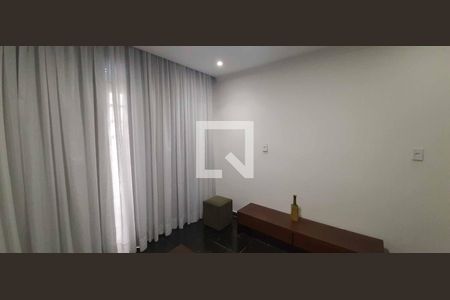 Sala de casa para alugar com 3 quartos, 128m² em Jardim D’abril, Osasco