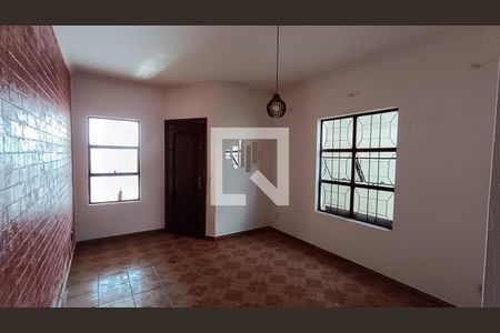 Sala de casa para alugar com 2 quartos, 220m² em Jardim das Flores, Sorocaba