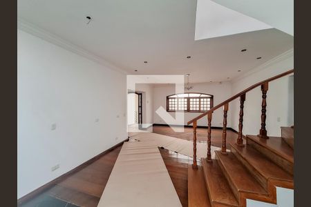 Sala de casa para alugar com 3 quartos, 348m² em Vila Romero, São Paulo