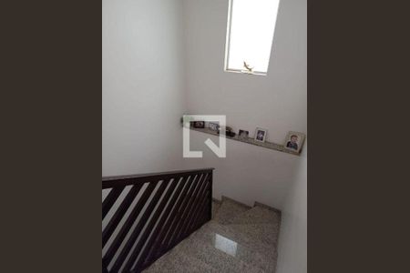 Casa à venda com 3 quartos, 145m² em Vila Moinho Velho, São Paulo