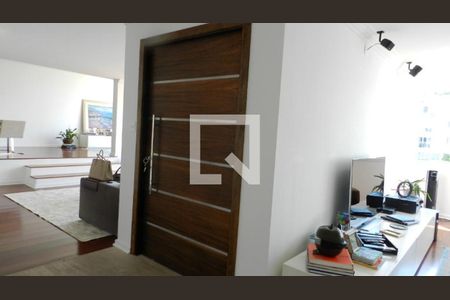 Apartamento à venda com 3 quartos, 230m² em Jardim Santo Amaro, São Paulo