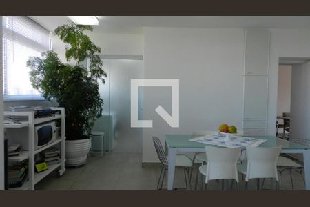 Apartamento à venda com 3 quartos, 230m² em Jardim Santo Amaro, São Paulo