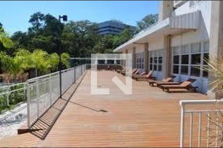 Apartamento à venda com 3 quartos, 107m² em Jardim Santo Elias, São Paulo