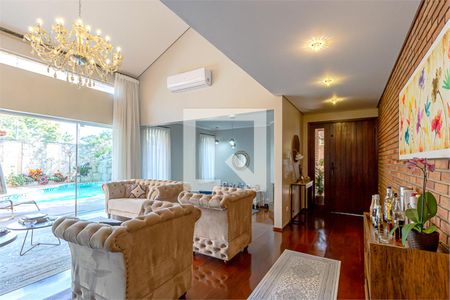 Casa à venda com 3 quartos, 352m² em Jardim Santa Helena, São Paulo