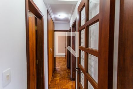 Corredor de apartamento à venda com 3 quartos, 85m² em Gutierrez, Belo Horizonte